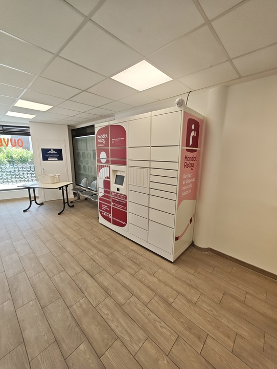 Locker Lave Box, 7 5 Rue des Champs Roger, 78400 Chatou