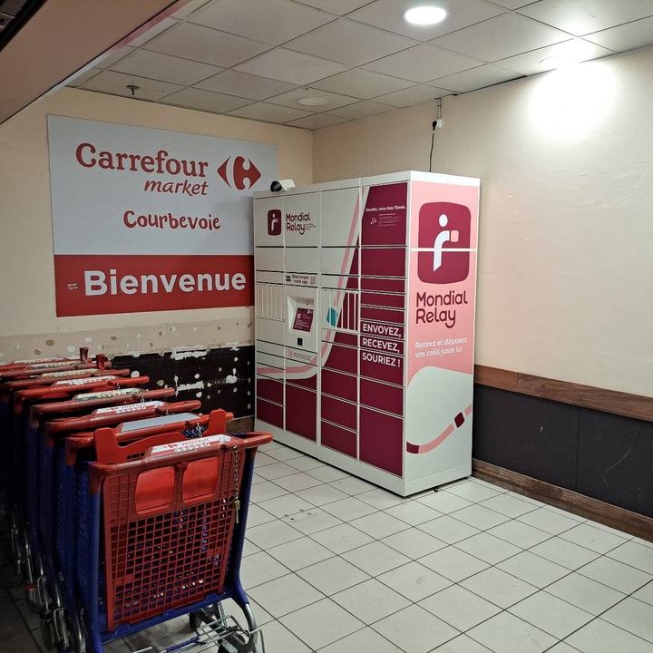 Locker Carrefour Market CC Charras 92400 Courbevoie, 18 7 Rue Baudin, 92400 Courbevoie