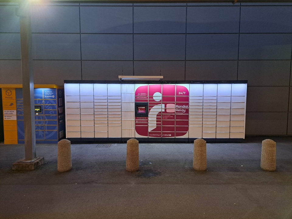 Locker 24/7 E.Leclerc 88198 Golbey, 74 74 Rue du Général Leclerc, 88190 Golbey