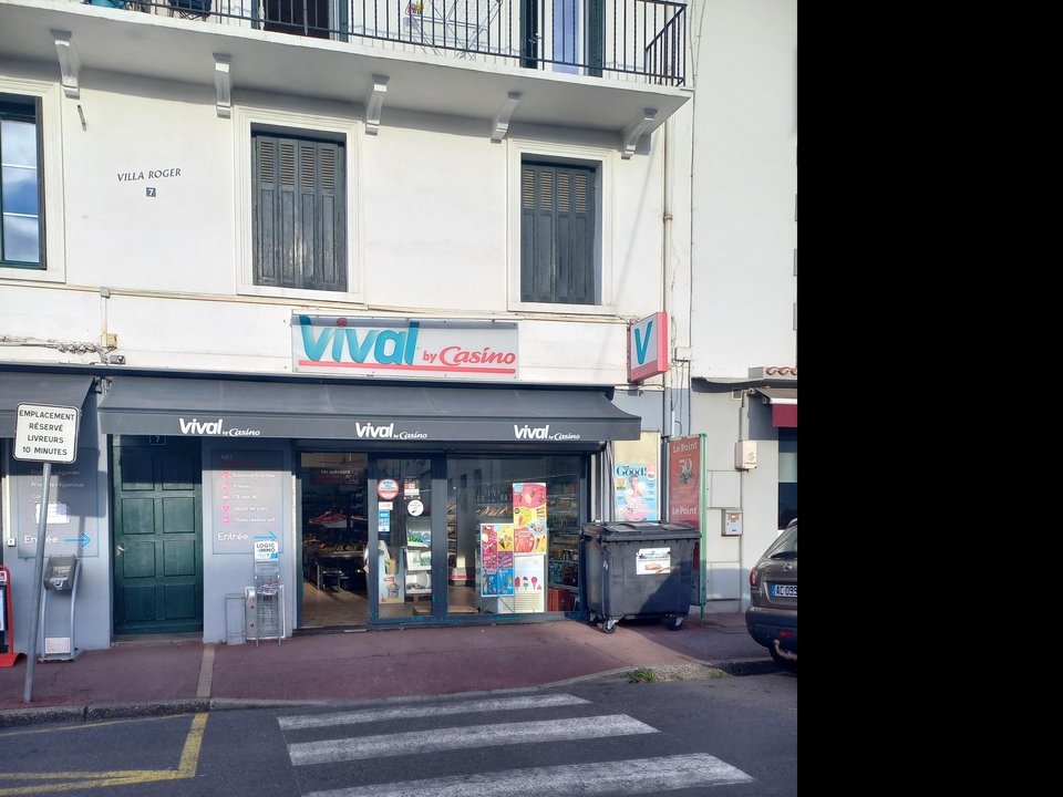 Vival St Jean de Luz, 7 Rue Paul Gelos, 64500 Saint-Jean-de-Luz