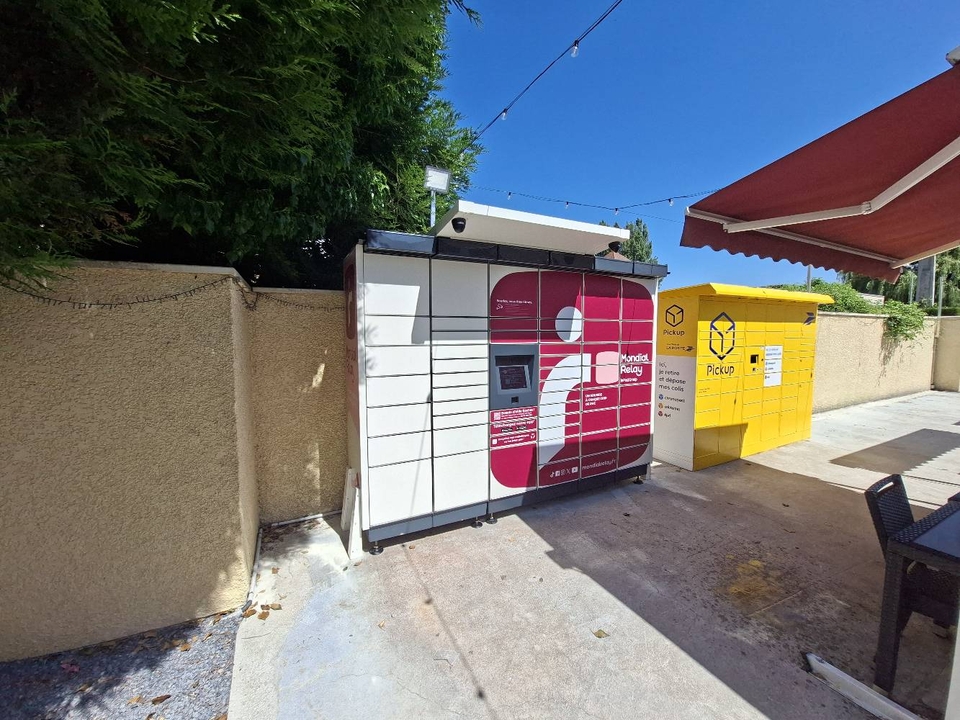 Locker 24/7 Restaurant Namaste, 23 23 Boulevard Georges Pompidou, 10000 Troyes
