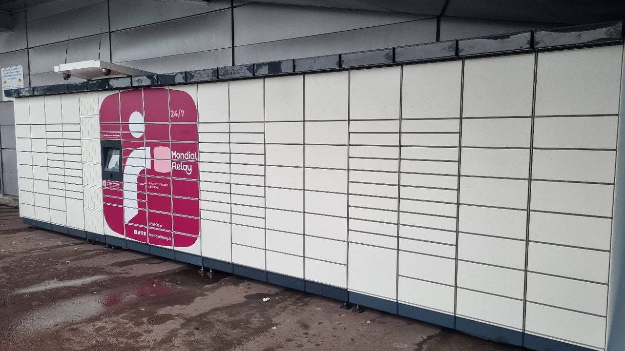 Locker 24/7 E.Leclerc 77500 Ch, 18 18 Avenue Sylvie, 77500 Chelles