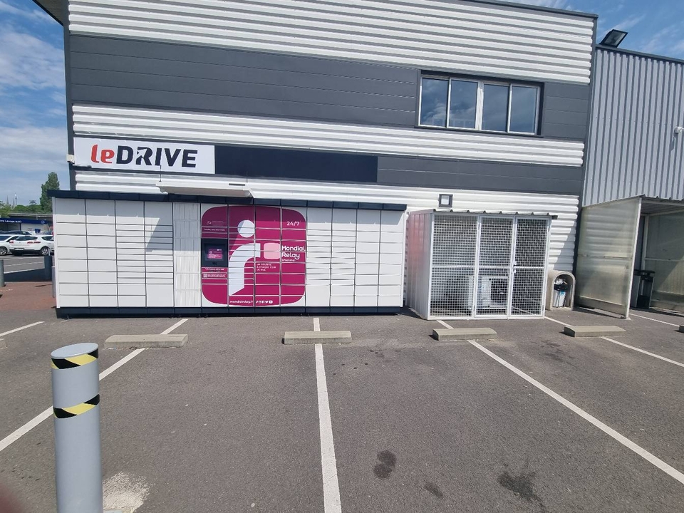 Locker 24/7 Intermarché Patay 28000 Chartres, Rue des 3 Ponts, 28000 Chartres