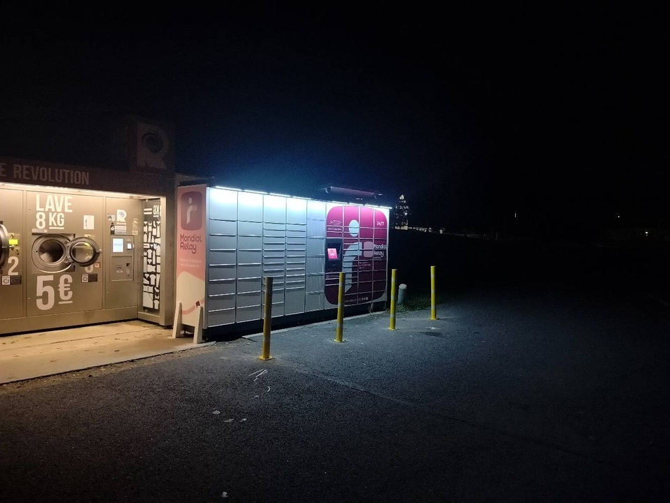 Locker 24/7 Auchan Supermarche St Pardoux la Rivierre, 619 619 Avenue Léon Sireyjol, 24470 Saint-Pardoux-la-Rivière