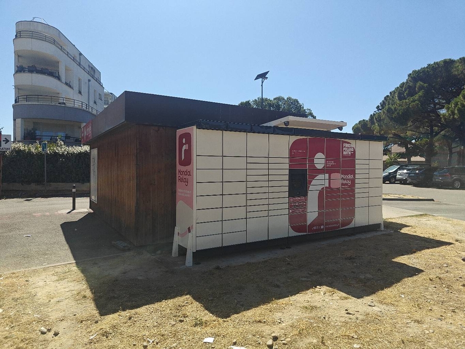 Locker 24/7 Carrefour Market, 83 83 Boulevard Silvio Trentin, 31200 Toulouse