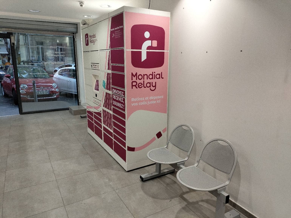 Locker Lav Pro Corse Marseille, 18 18 av de la Corse, 13007 Marseille