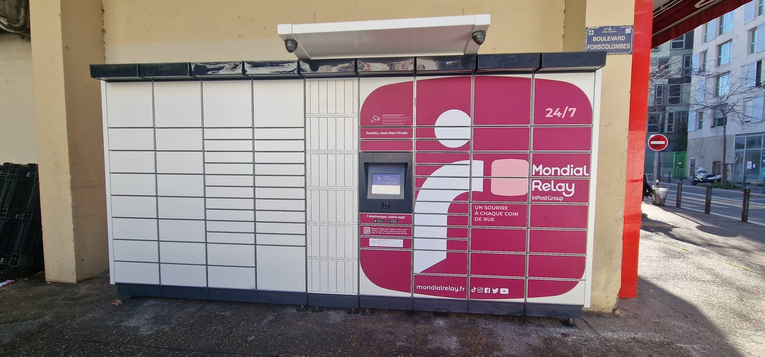 Locker 24/7 Boucherie Euromed13003 Marseille, 50 64 Avenue Roger Salengro, 13003 Marseille
