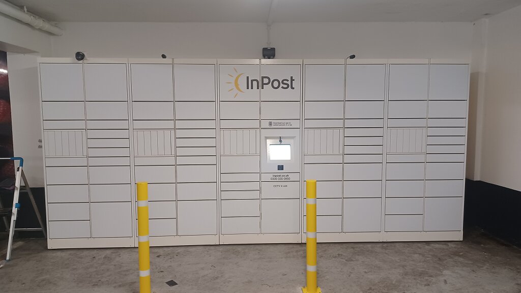 Zdjęcie paczkomatu od InPost: InPost UK00174415