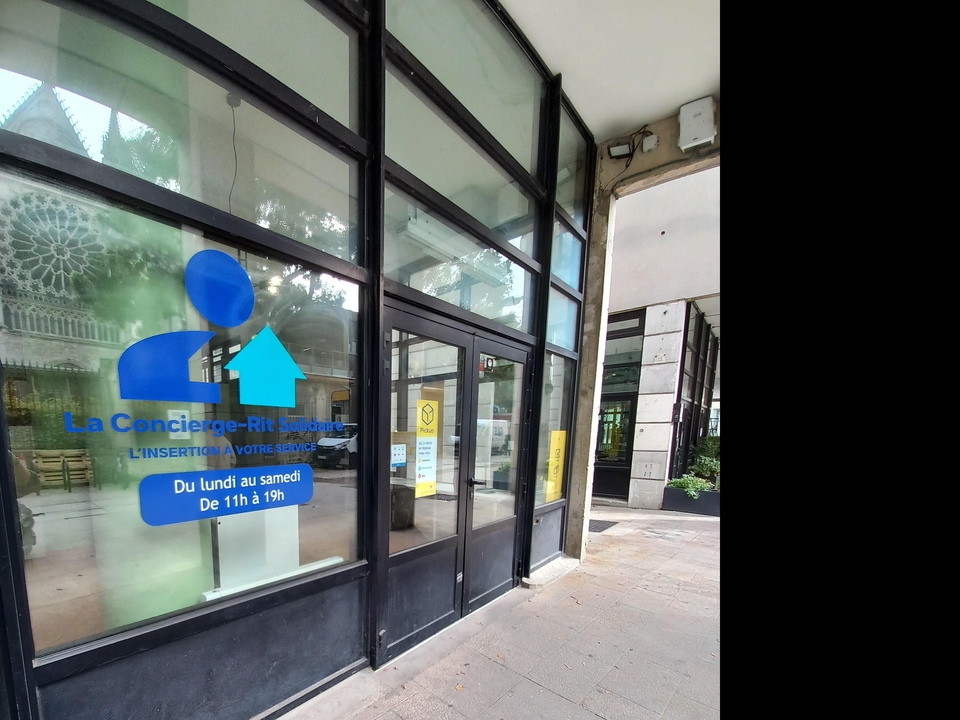 La Concierge Rit, 9 Allée des 6 Chapelles, 93200 Saint-Denis