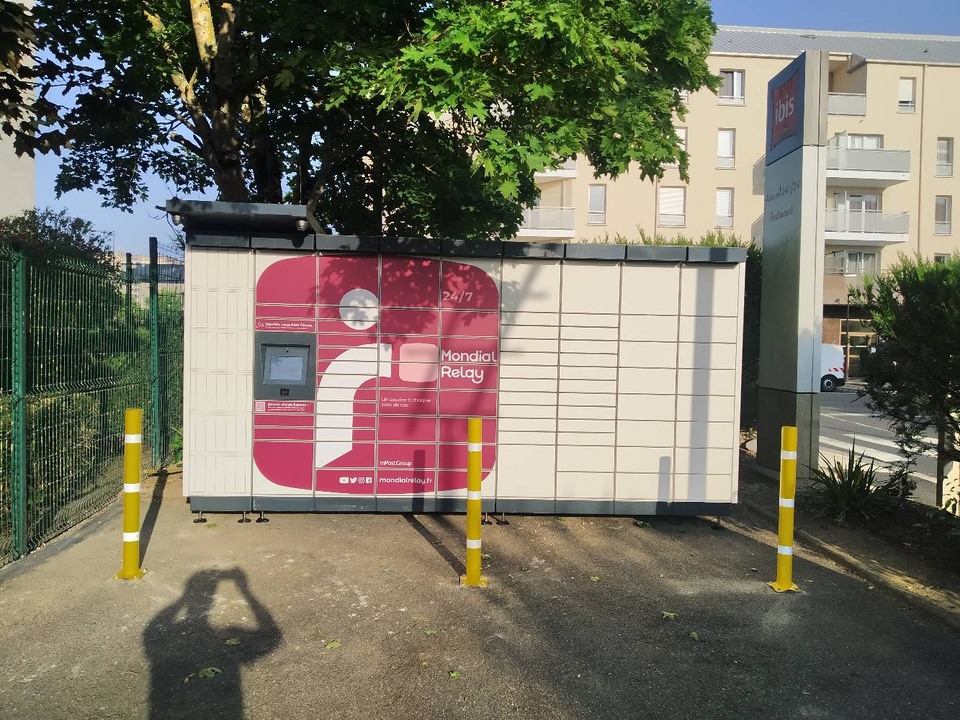 Locker 24/7 Ibis Melun, 81 81 Avenue de Meaux, 77000 Melun