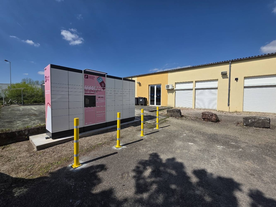 Locker La Ressourcerie 71100 Chalon-sur-Saône, 18 18 Rue de la Jonchère, 71880 Châtenoy-le-Royal