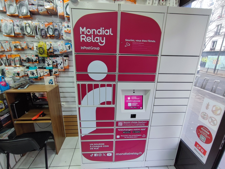 Locker AS Informatique, 23 23 Rue Custine, 75018 Paris