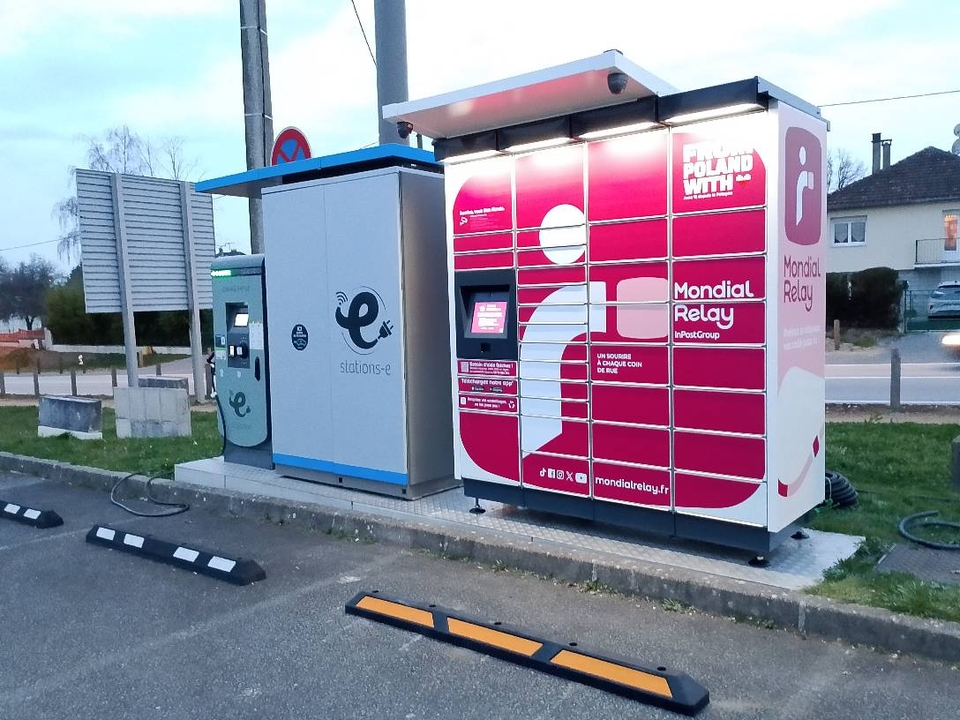 Locker 24/7 Station-E Pene Auto, 10 10 Rue Thomas Edison, 87200 Saint-Junien