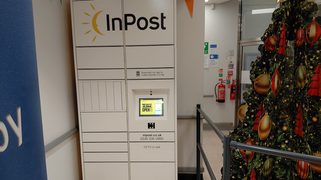 Фото поштомата від InPost: InPost UK00192087