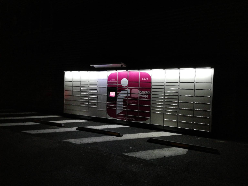 Locker 24/7 Weldom Sommieres ., Route de Saussines, CC Les Guarrigues, 30250 Sommières