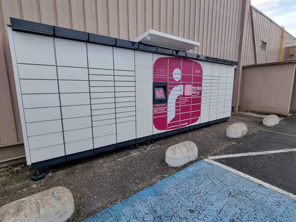 Locker 24/7 Intermarche Villemandeur, 16 16 Rue des Frères Lumière, 45700 Villemandeur