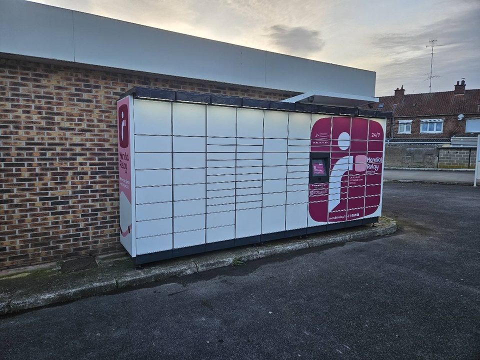 Locker 24/7 Superwash 59400 Cambrai, 134 134 Boulevard Faidherbe, 59400 Cambrai