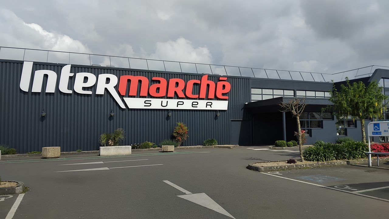 Intermarche Begard, 31 Rue de Guingamp, 22140 Bégard
