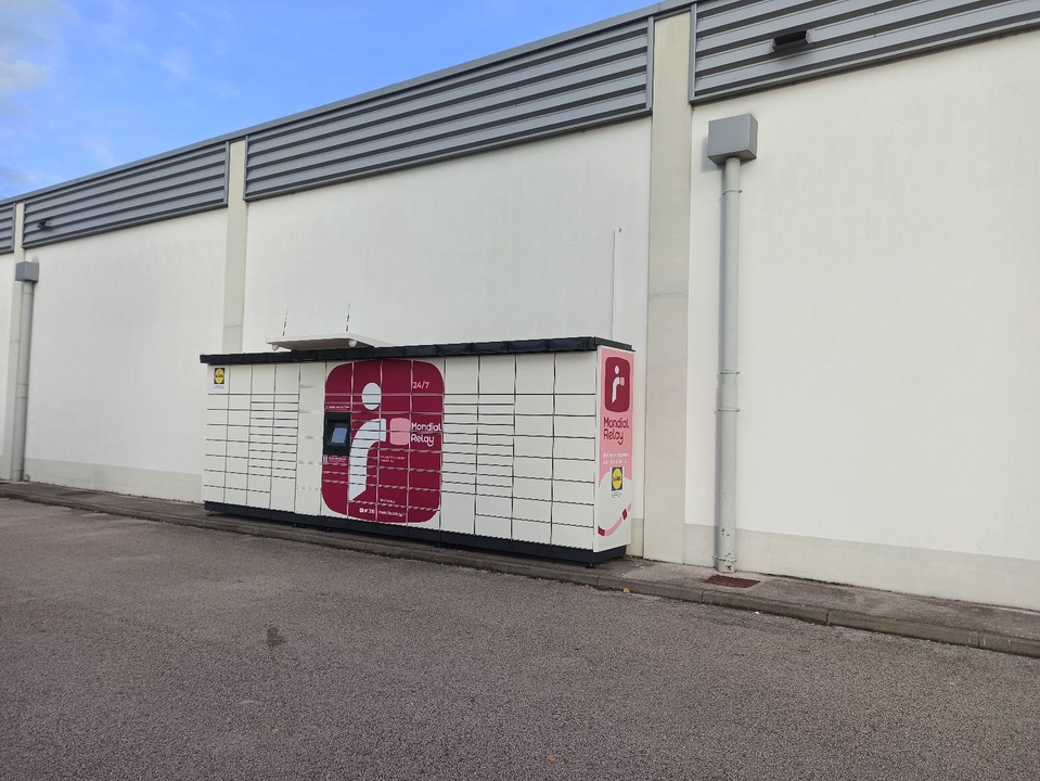 Locker 24/7 Lidl Saint Marcel, 15 15 Rue René Cassin, 71380 Saint-Marcel