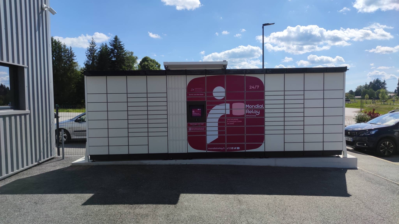 Locker 24/7 Coccimarket 15270 Lanobre, 3 Rue Jean Pierre Charbonnel, 15270 Lanobre