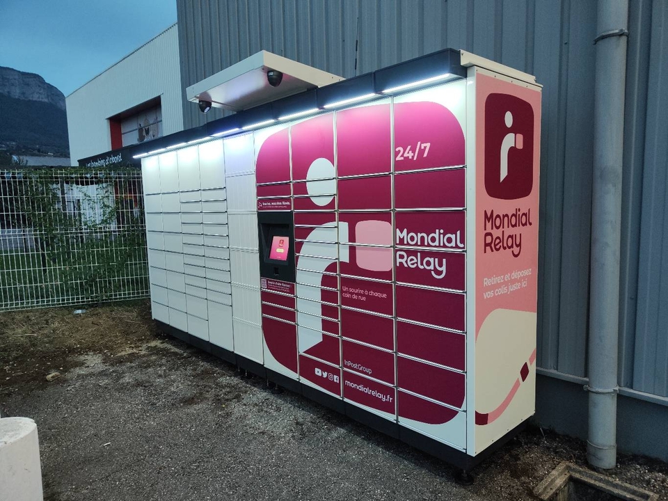 Locker 24/7 Locakase Chambery, 408 408 Route de Plainpalais, 73230 Saint-Alban-Leysse