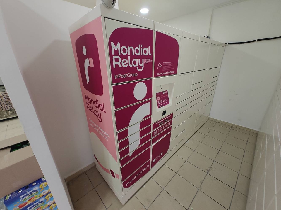 Locker Taxiphone 13015 Marseille, 235 235 Rue de Lyon, 13015 Marseille