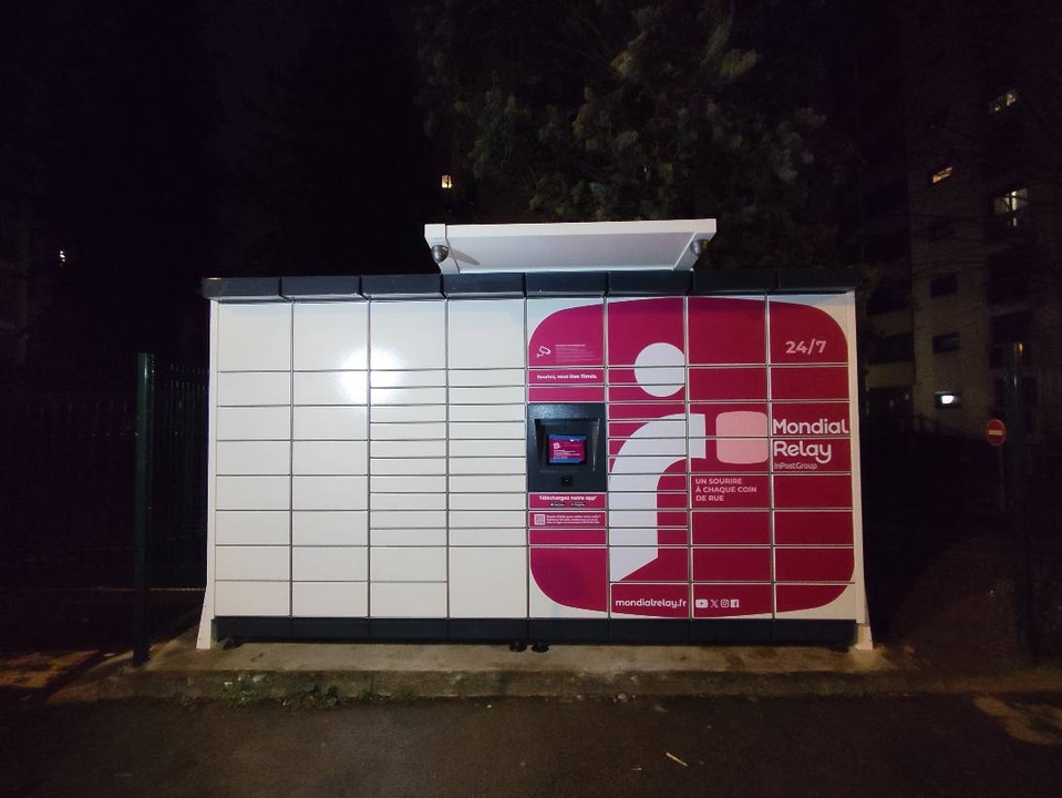 Locker 24/7 Res la Vitriolerie 69007 Lyon, 33 33 Rue Lieutenant Colonel Girard, 69007 Lyon