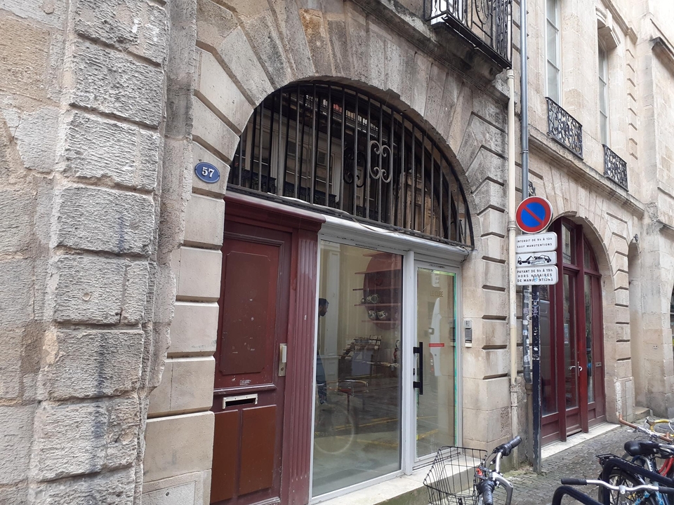 Le Cube, 57 Rue Bouquière, 33000 Bordeaux