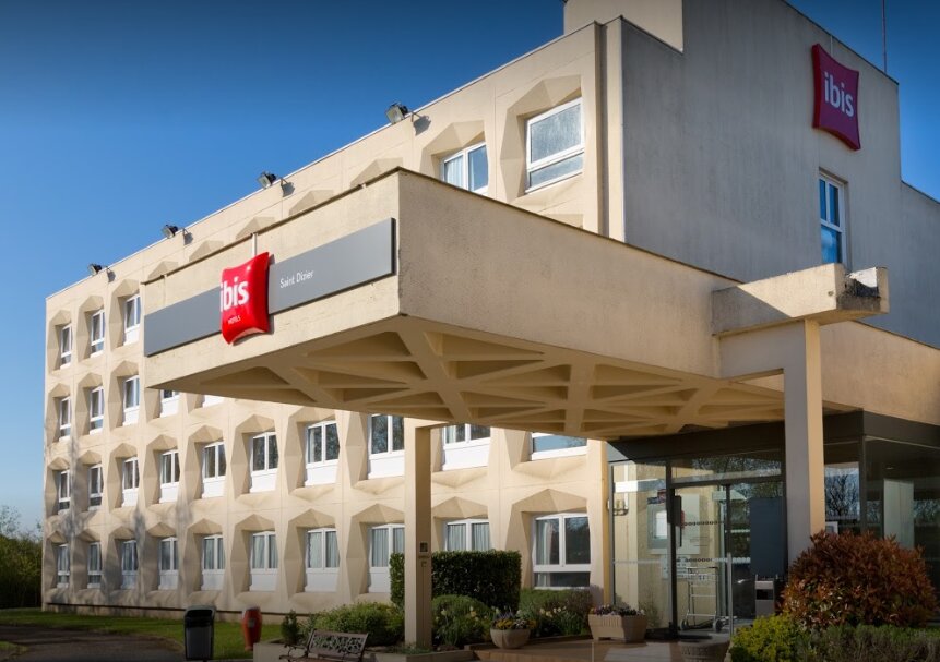 Hotel Ibis, Route de Bar le Duc, 52100 Saint-Dizier
