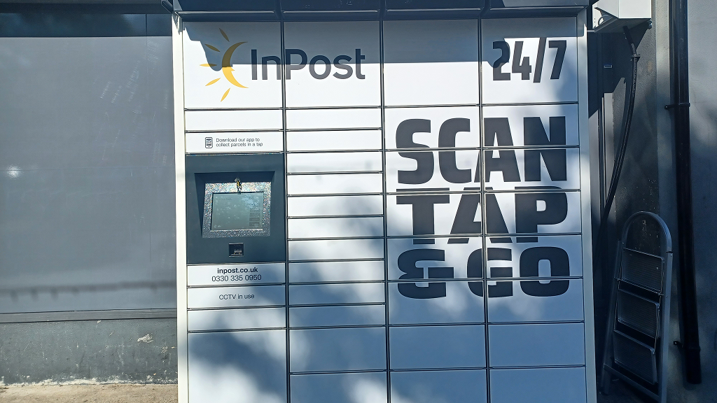 Foto del casillero de InPost: InPost UK00102481