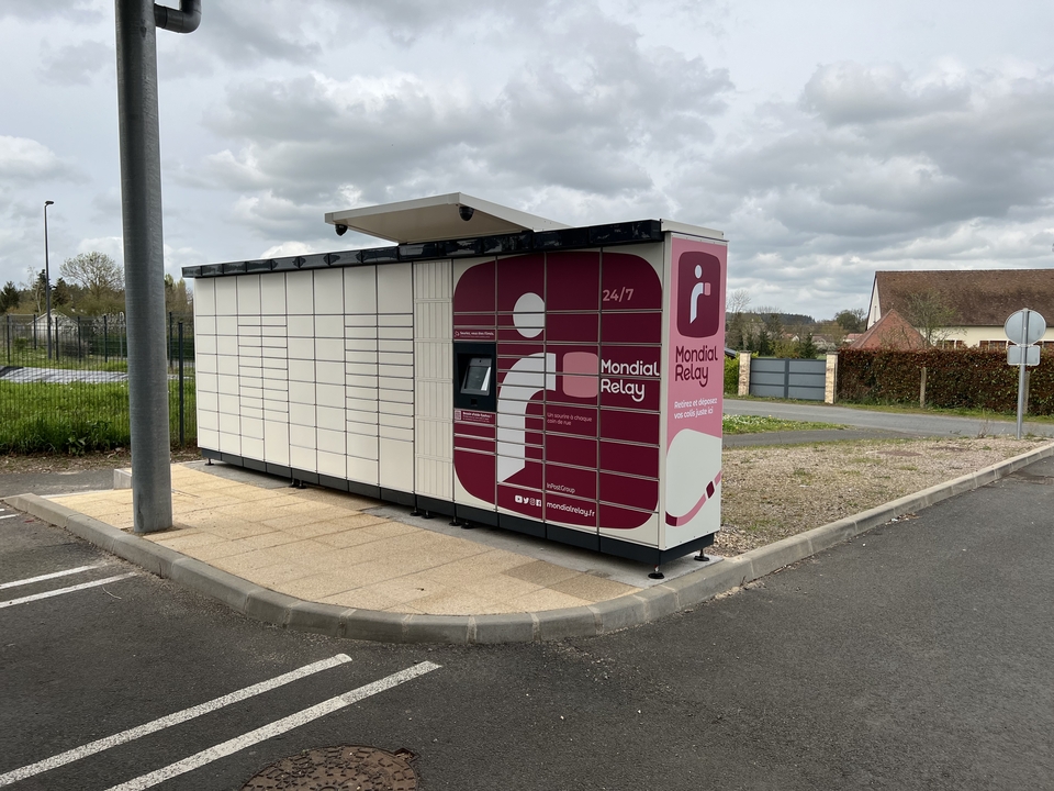 Locker 24/7 Super U la Chatre, D943, 36400 La Châtre