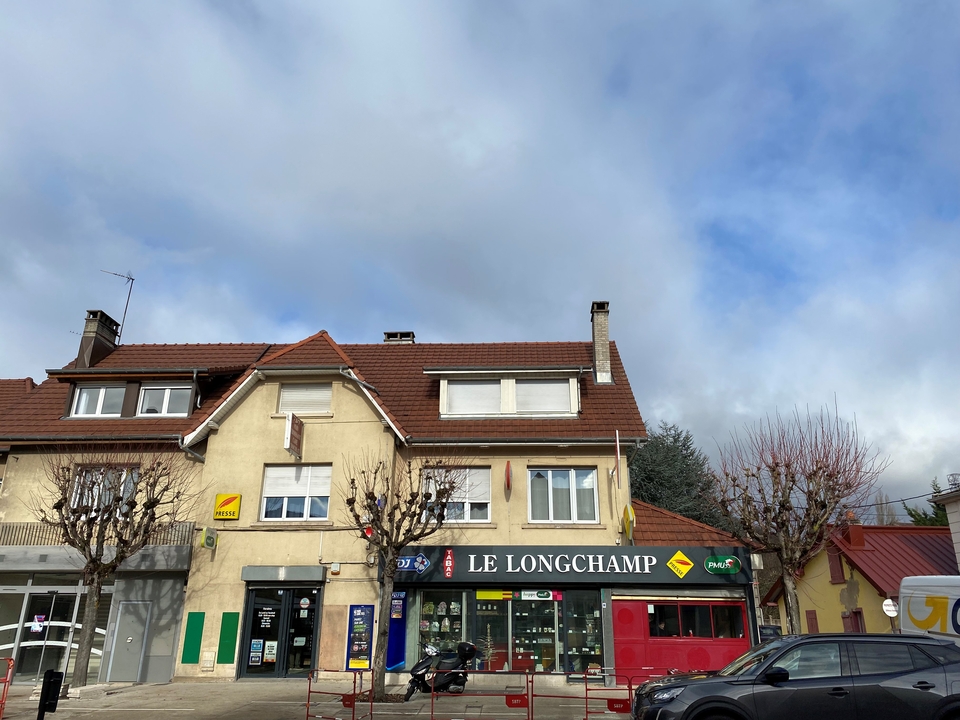 Le Longchamp, 3 B Avenue du Général Leclerc, 25600 Sochaux