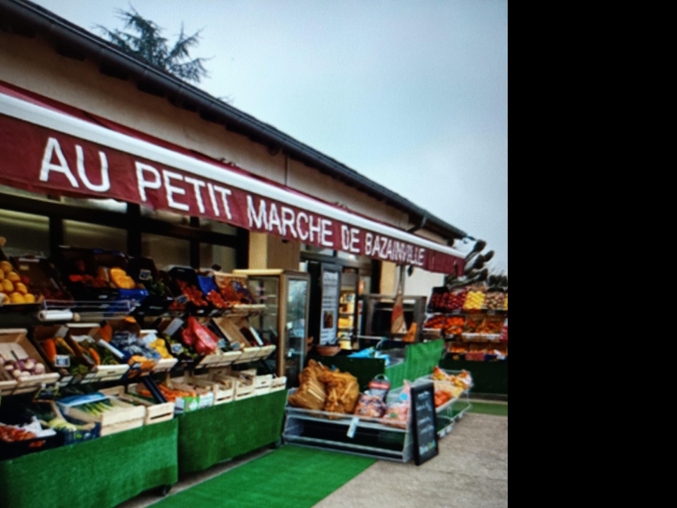 Au Marche de Bazainville, 2 Place Saint-Louis, 78550 Bazainville