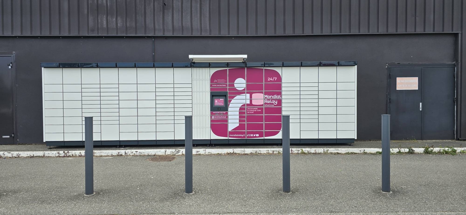 Locker 24/7 Carrefour Hypermarché 01170 Ségny, 5 5 Route nationale, 01170 Ségny