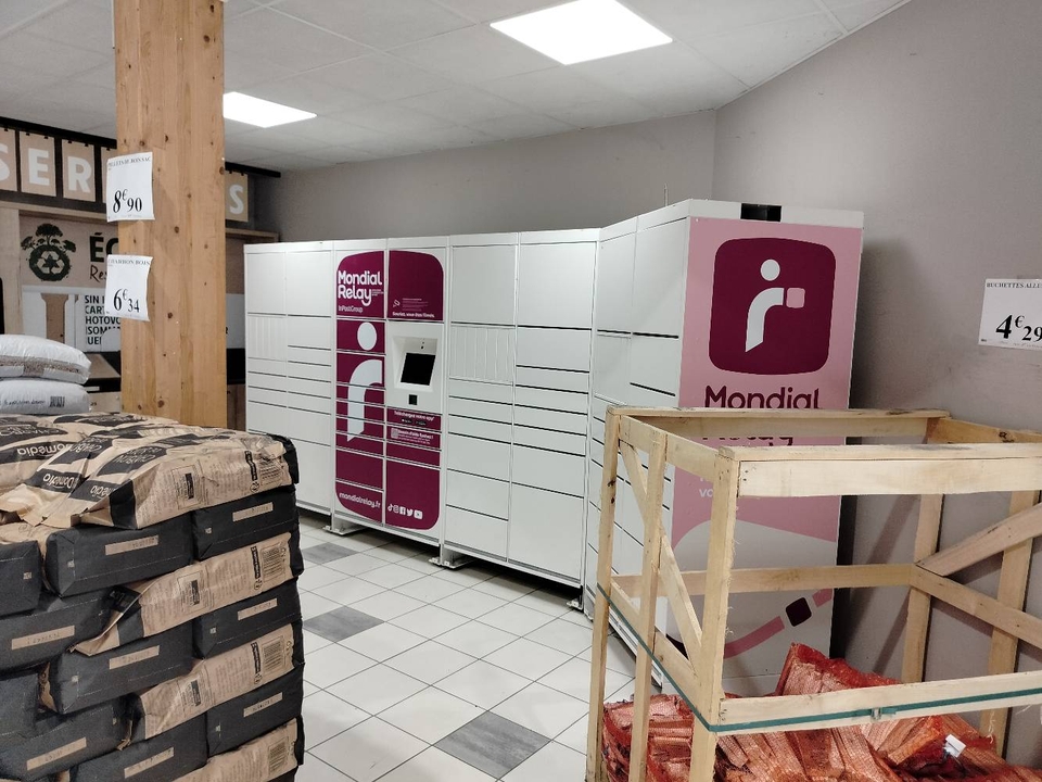 Locker Intermarché Thizy-Les-Bourgs, 90 Route de Roanne, 69240 Thizy-les-Bourgs
