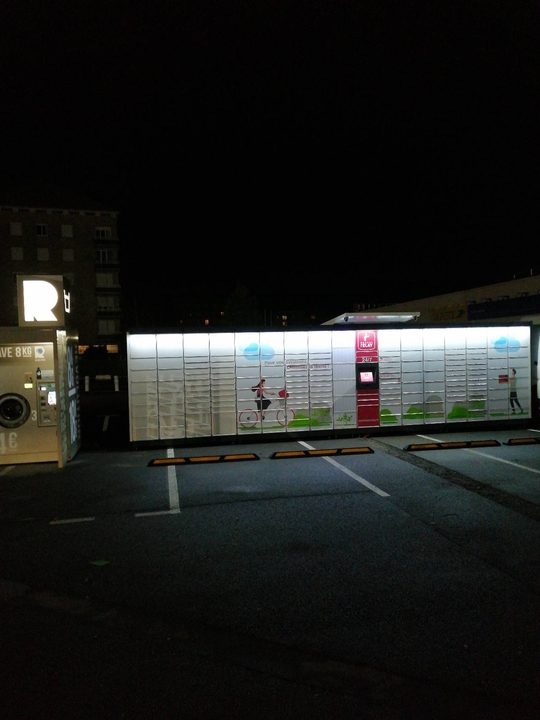 Locker 24/7 Intermarche Avranc, 9 Avenue du Quesnoy, 50300 Avranches