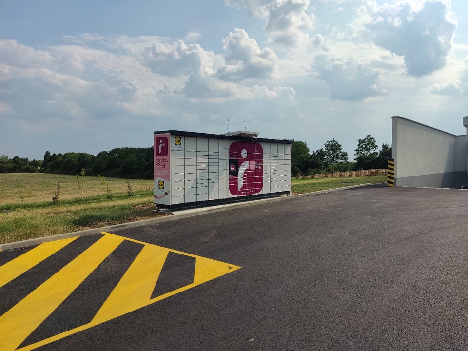 Locker 24/7 Lidl Saint Jean 72600 St-Longis, 2 Lieu-dit Le Haut Saint-Jean, 72600 Saint-Longis