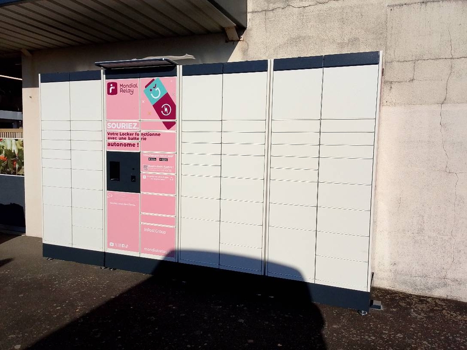 Locker 24/7 Rapid Market, 1 7 Place Winston Churchill, 28400 Nogent-le-Rotrou