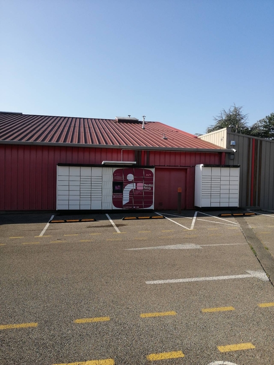 Locker 24/7 Carrefour Market Beaurepaire, 170 70 Chemin de la Résistance, 38270 Beaurepaire