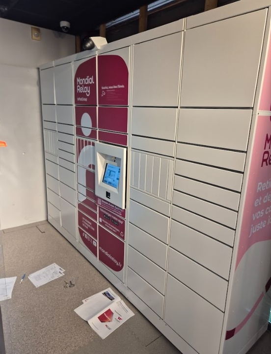 Locker Carrefour St Jean de Boiseau, 2 2c Avenue du 11 Novembre, 44640 Saint-Jean-de-Boiseau