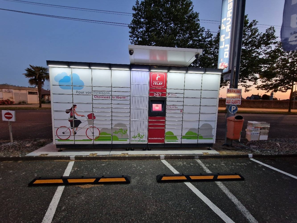 Locker 24/7 la F1 du Lavage Da, 17 Route d'Orthez, 40100 Dax