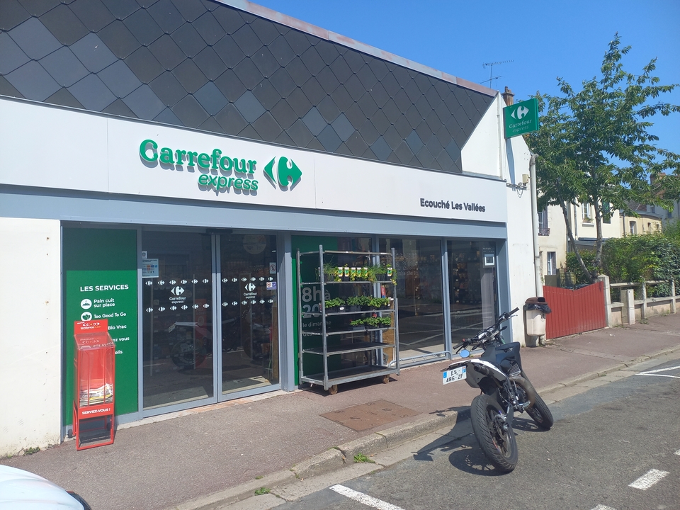 Carrefour Express Ecouche, 16 bis Rue Pierre Trevin, 61150 Écouché-les-Vallées