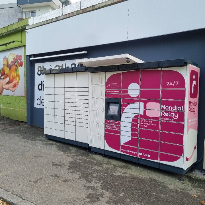 Locker 24/7 Carrefour Tortiere Nantes, 1 Boulevard des Professeurs Sourdille, 44000 Nantes