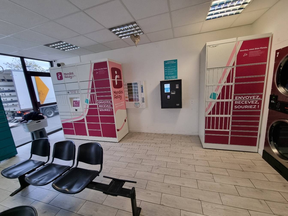 Locker Laverie Wash'N Dry 91130 Ris-Orangis, 24 24 Rue Albert Rémy, 91130 Ris-Orangis