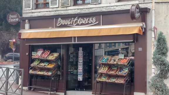 Bougi Express, 22 Rue du Général Leclerc, 78380 Bougival