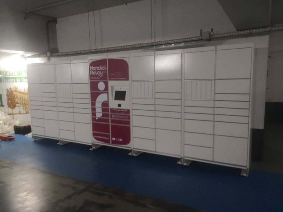 Locker 24/7 Indigo Etoile Friedland 75008 Paris, 31 16 Avenue de Friedland, 75008 Paris