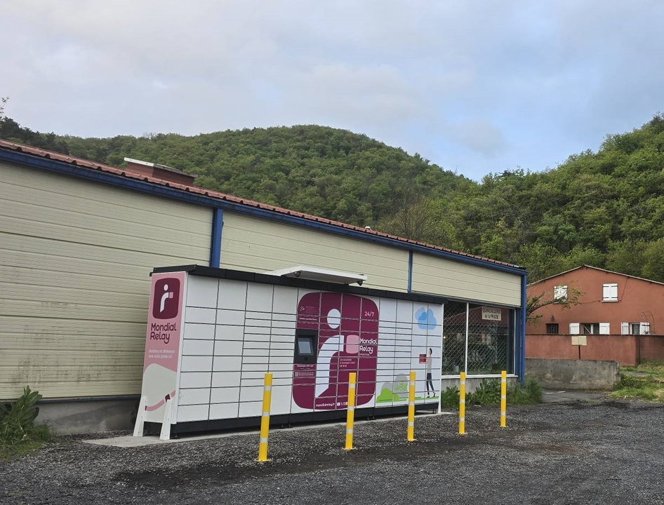 Locker 24/7 Quincaillerie de la Prade 15500 Massiac, 12 12 Rue Jacques Chaban Delmas, 15500 Massiac