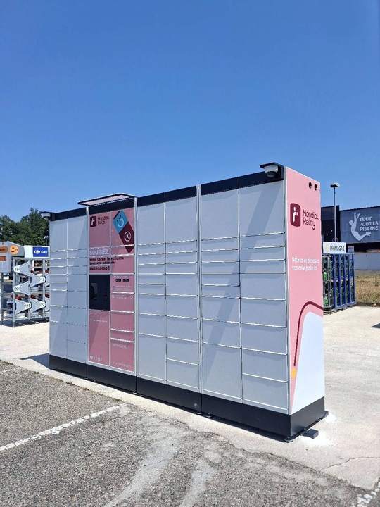 Locker 24/7 Carrefour Market, null Bouriat, 46300 Gourdon