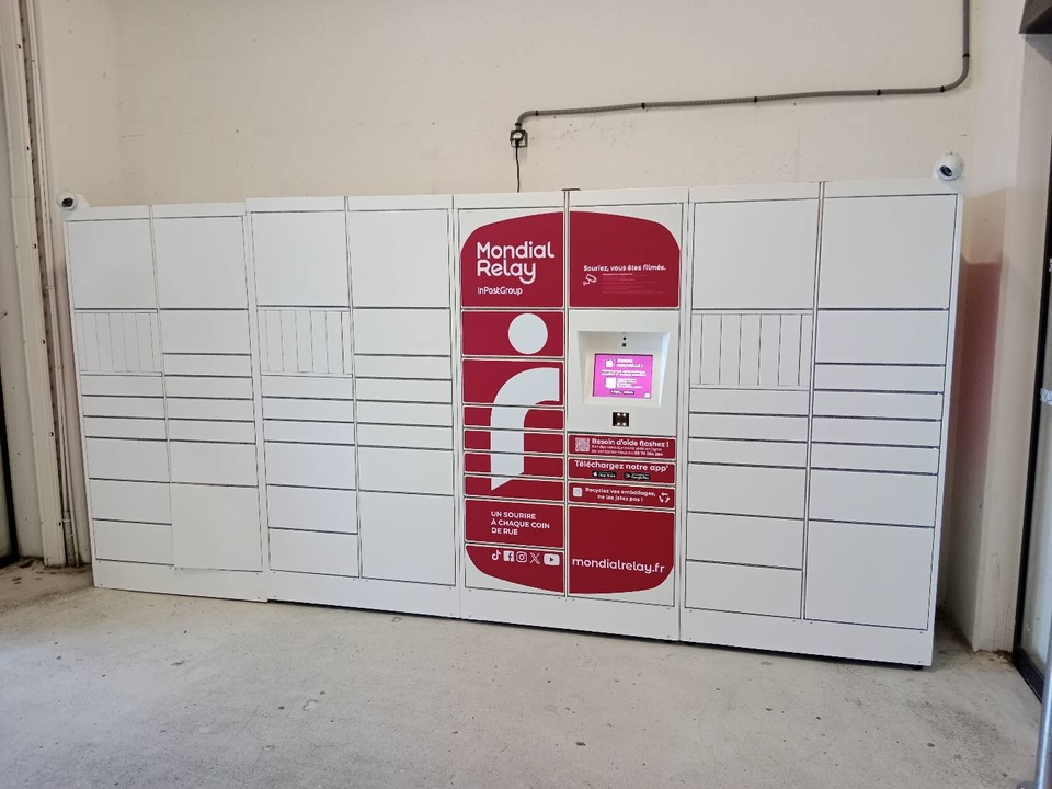 Locker Leroy Merlin 92000 Nanterre, 140 140 Rue de Sartrouville, 92000 Nanterre