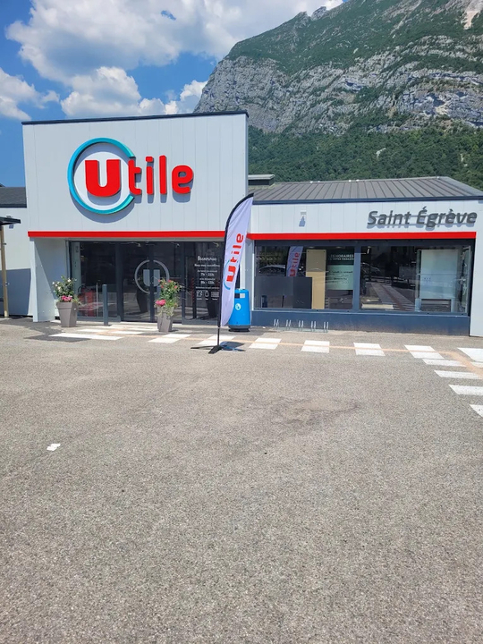 Utile, 1 Rue du Muret, 38120 Saint-Égrève